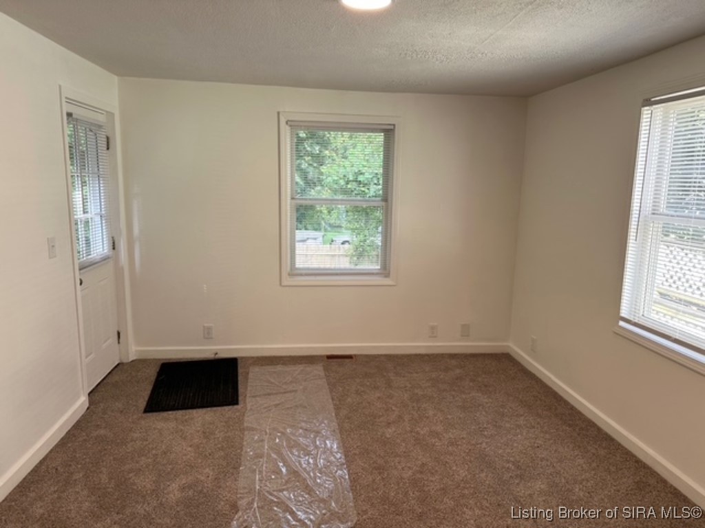 237 Silver Street New Albany, IN 47150 - Photo 16 of 20