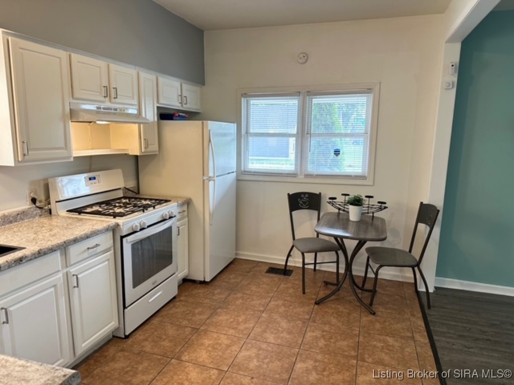 237 Silver Street New Albany, IN 47150 - Photo 9 of 20