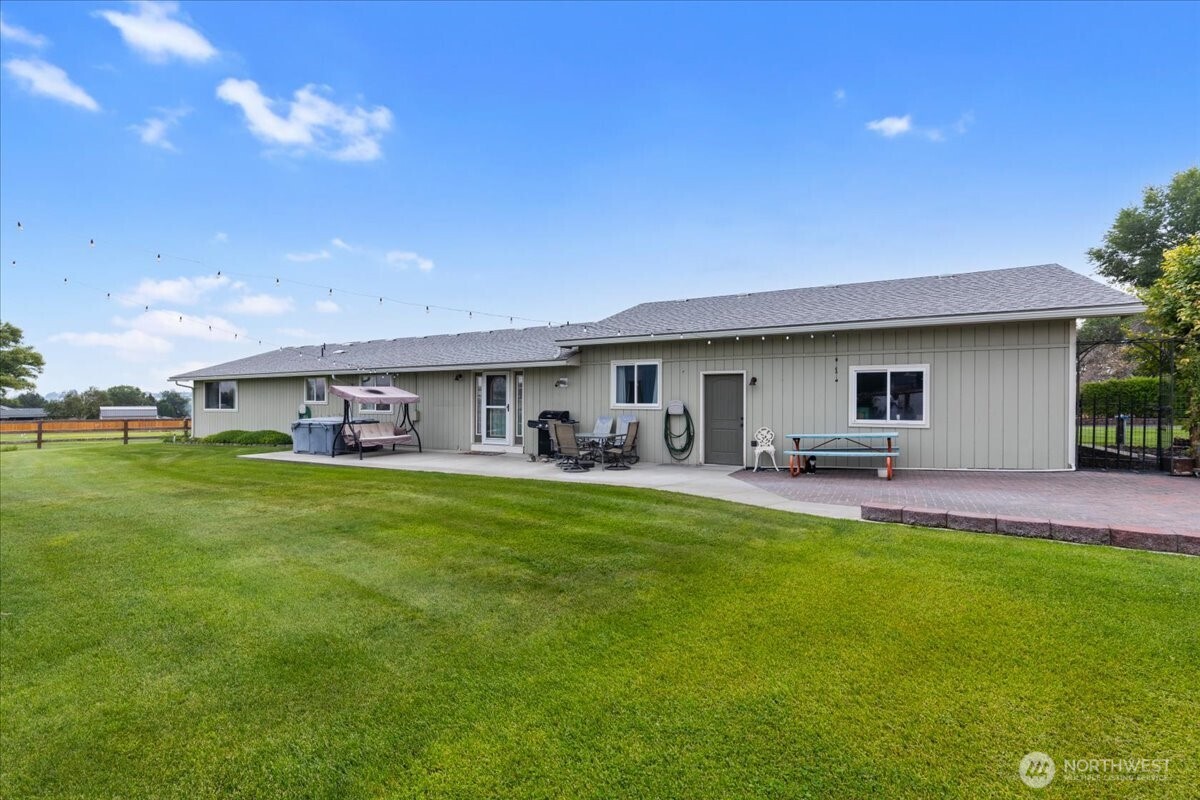92 Clemans View Road Selah, WA 98942 - Photo 12 of 39 Gallery Image 12