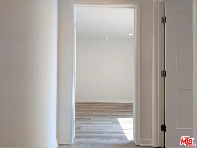 $3,945 | 5143 White Oak Avenue, Unit 306, Encino, CA 91316