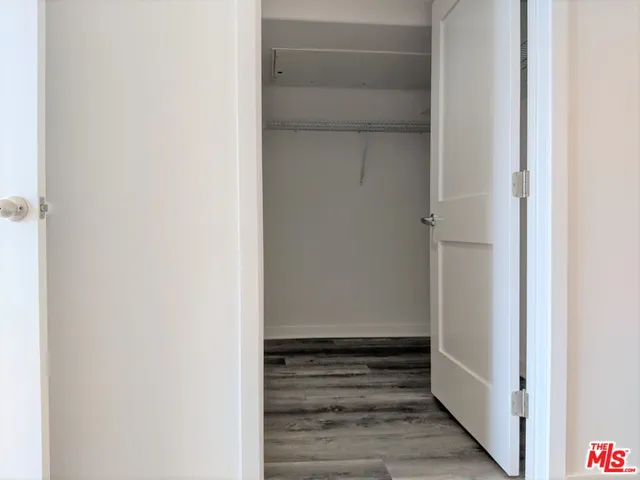 $3,945 | 5143 White Oak Avenue, Unit 306, Encino, CA 91316