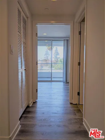 $3,945 | 5143 White Oak Avenue, Unit 306, Encino, CA 91316