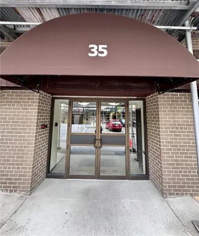 $99,000 | 35 Stewart Place, Unit 204A, Mount Kisco, NY 10549