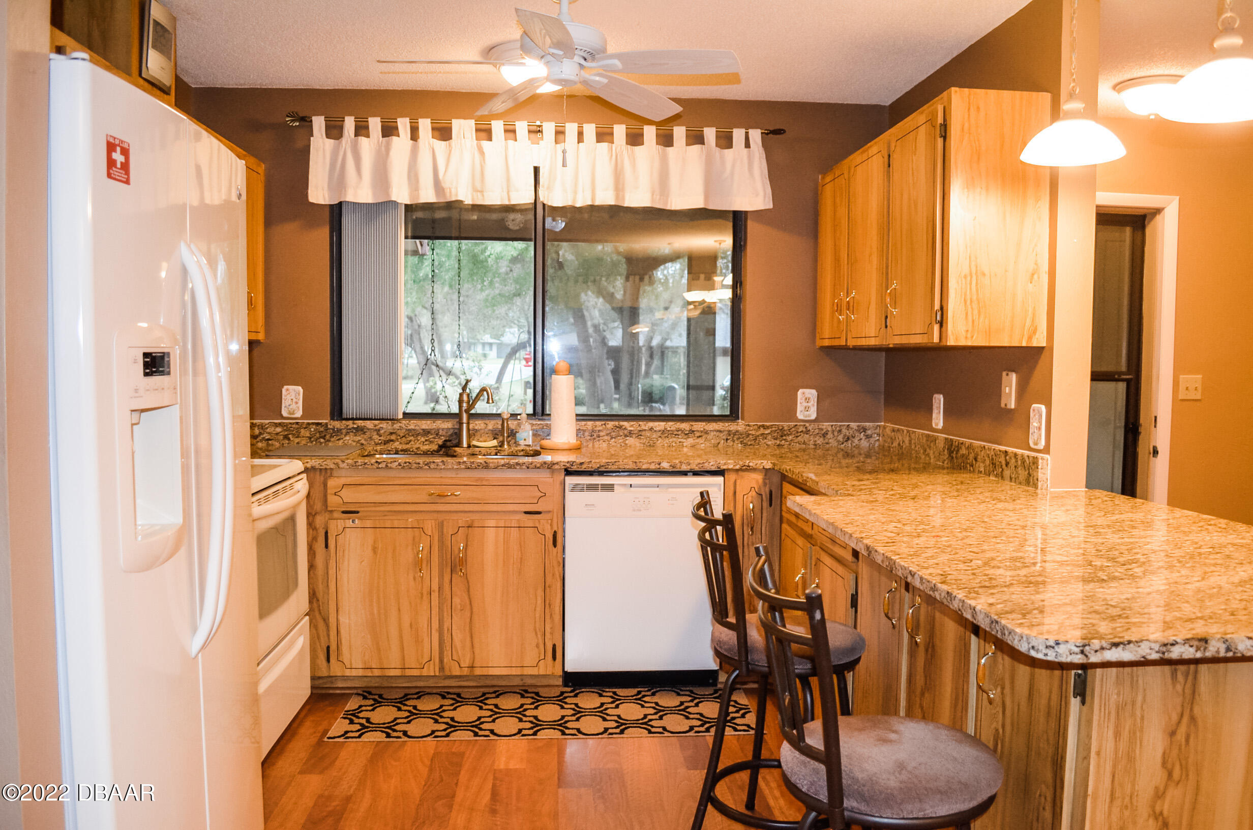 69 Crooked Pine Road Port Orange, FL 32128 - Photo 8 of 21 Kitchen