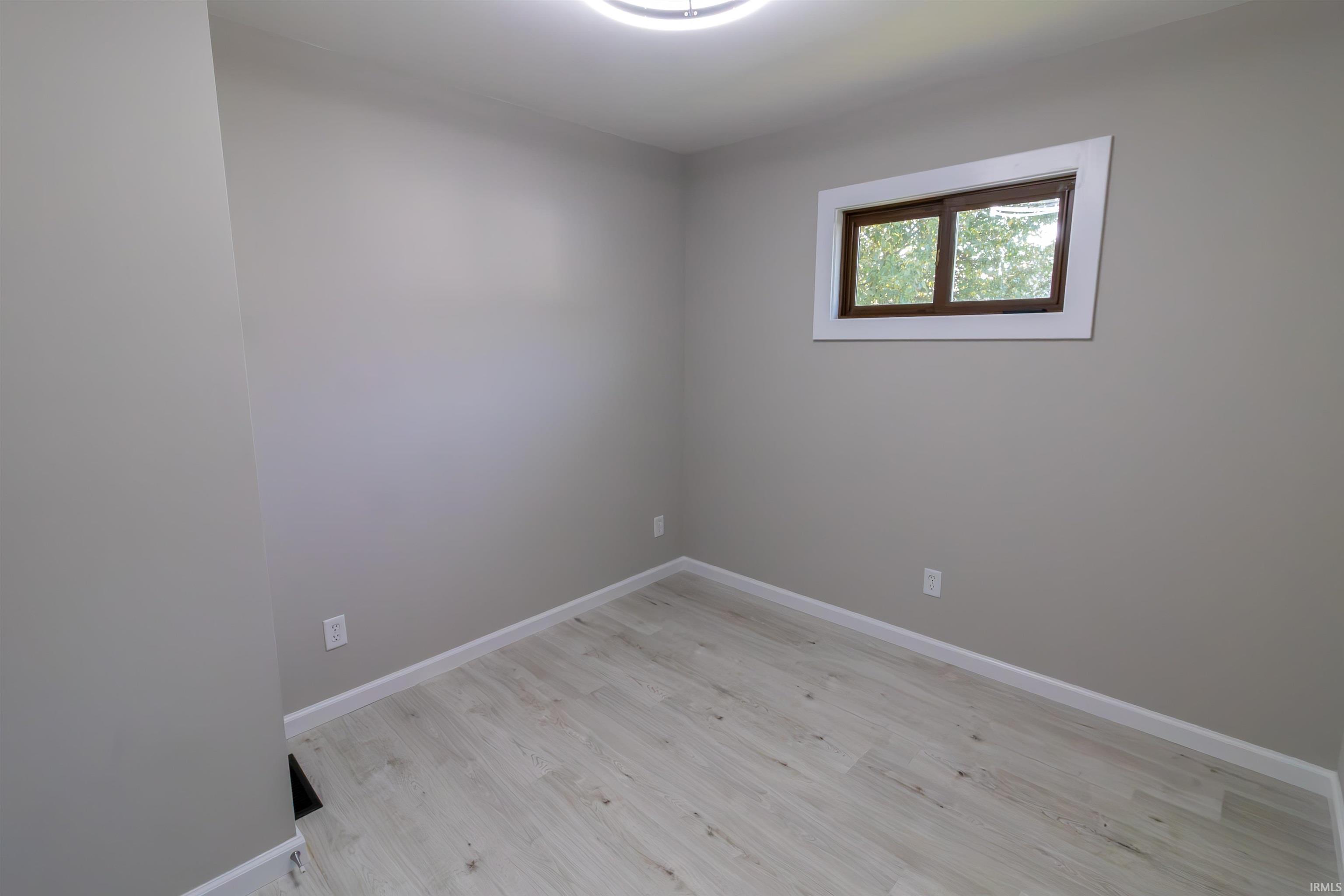 3310 North Rangeline Road Huntington, IN 46750 - Photo 19 of 25 Gallery Image 19