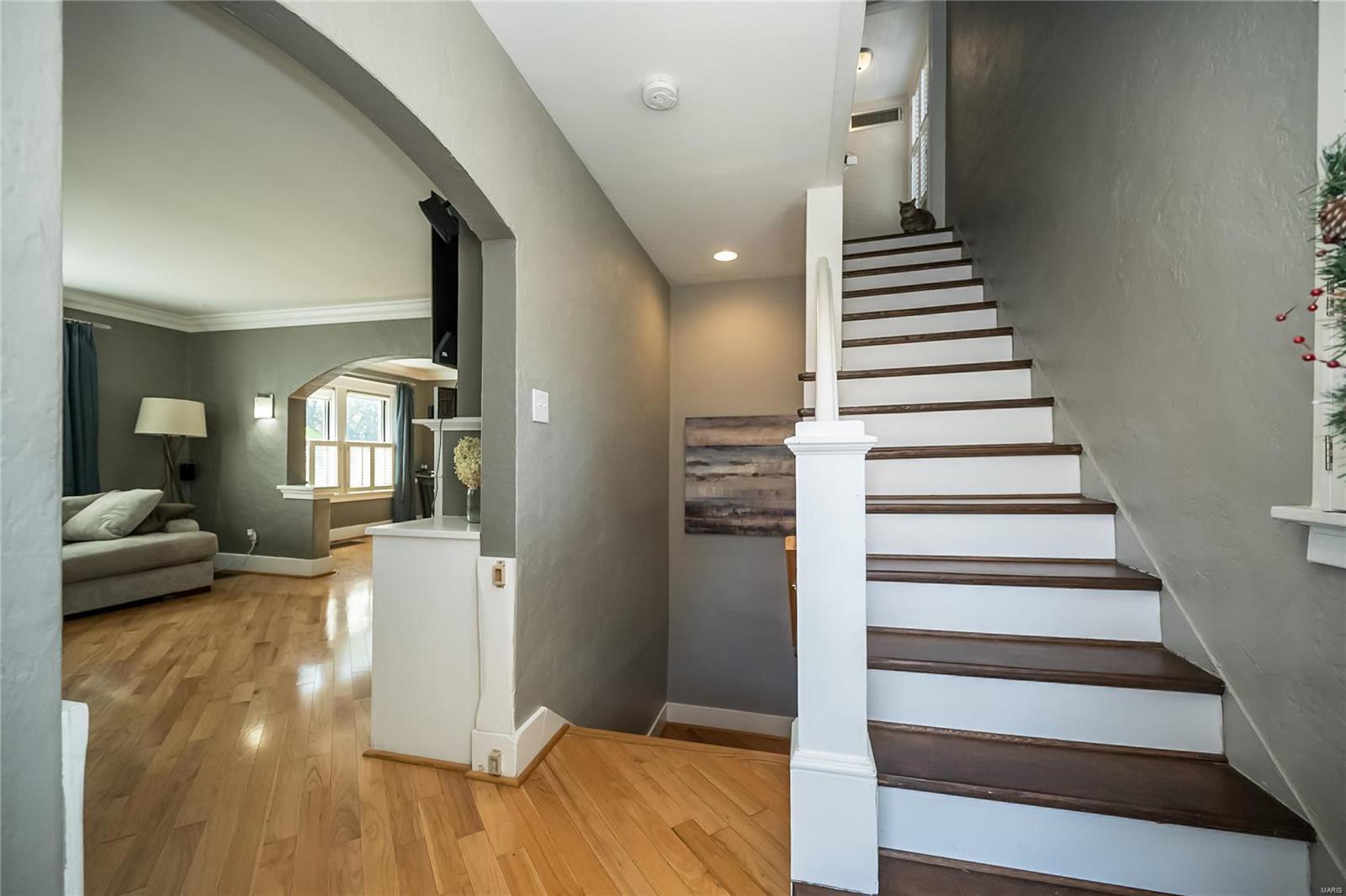 2417 Bremerton Road St. Louis, MO 63144 - Photo 6 of 52 Gallery Image 6