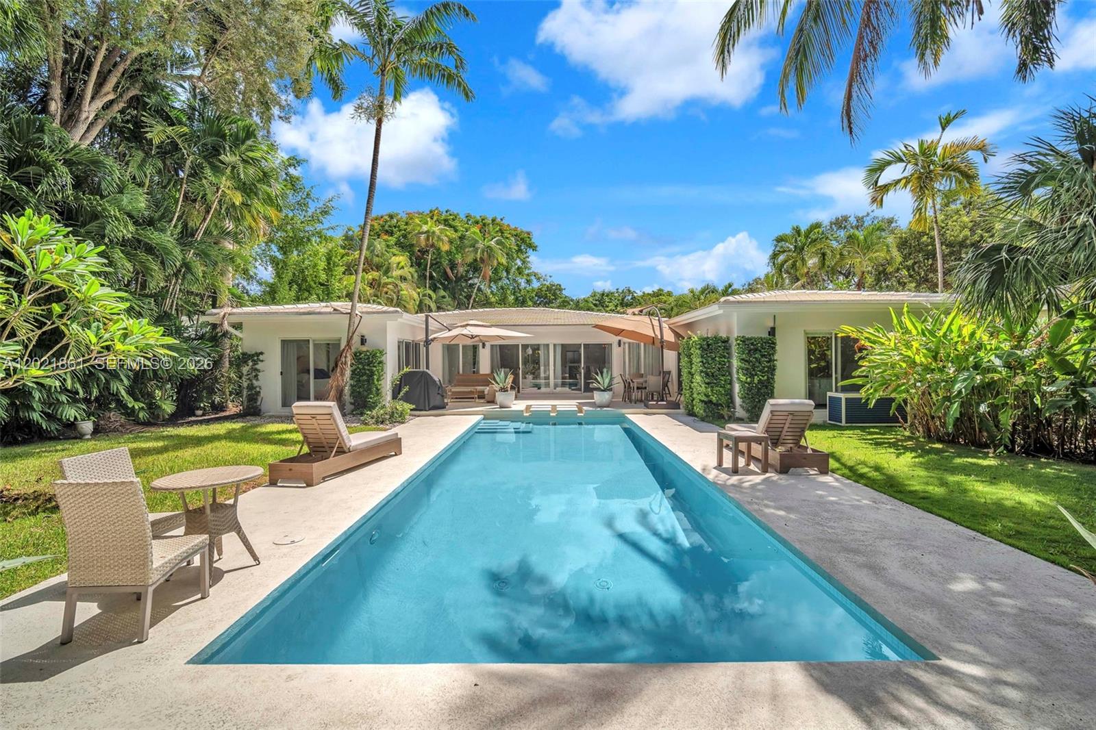 203 Ridgewood Road Coral Gables, FL 33133 - Photo 34 of 44