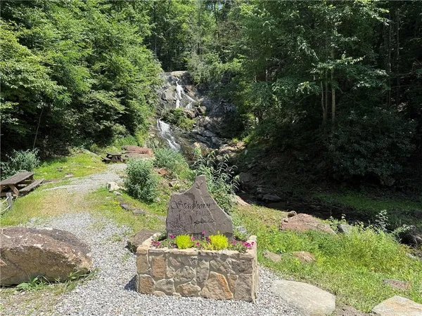 $149,900 | Tbd Staghorn Road, Purlear, NC 28665
