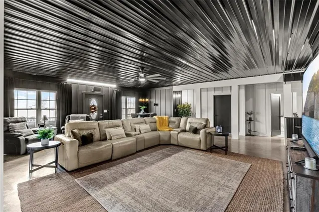 $929,777 | 250 Crowe Springs Road Northwest, Cartersville, GA 30121