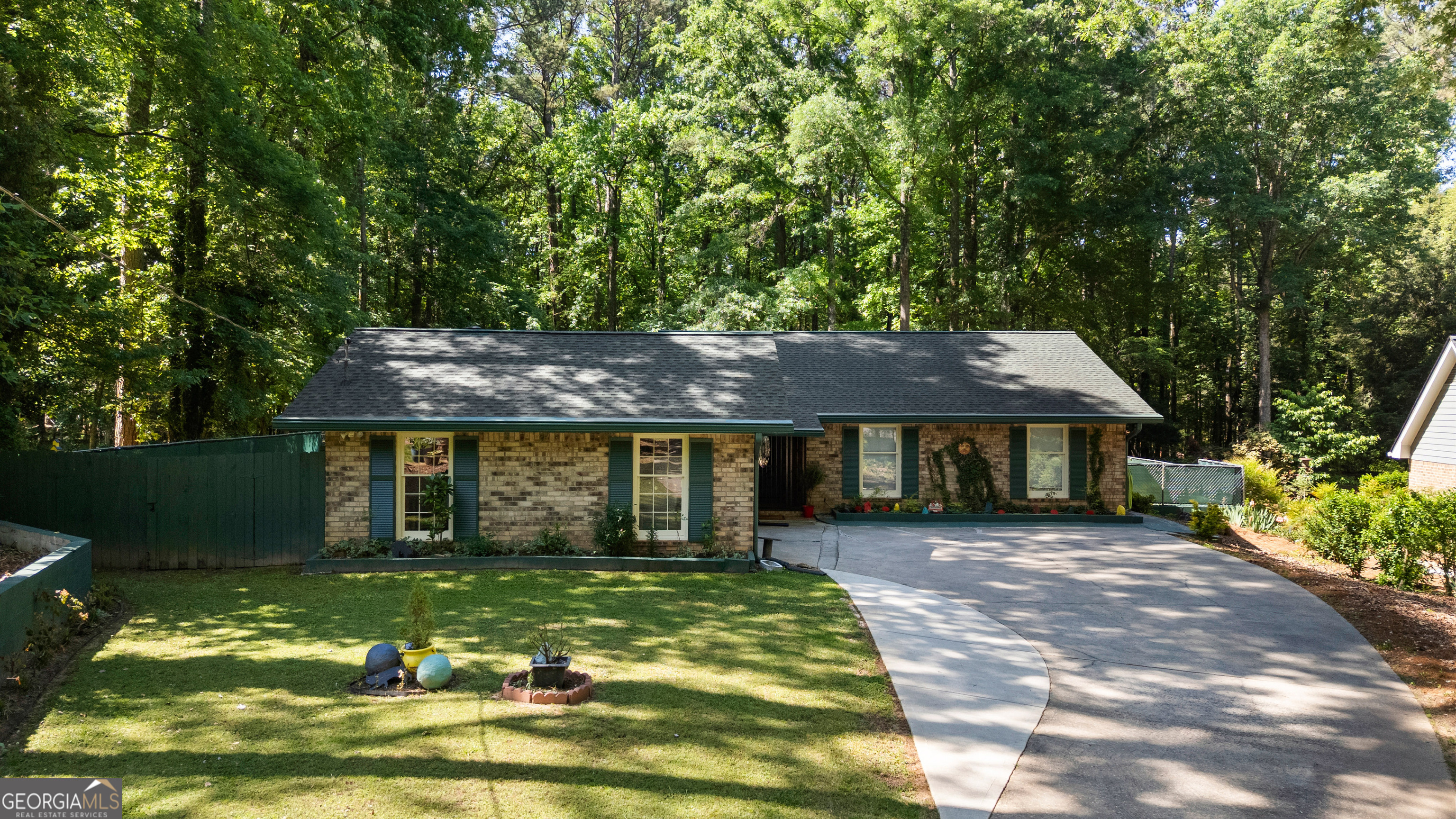 230 Ridge Road Tyrone, GA 30290 - Photo 40 of 47 front view of a house with yard