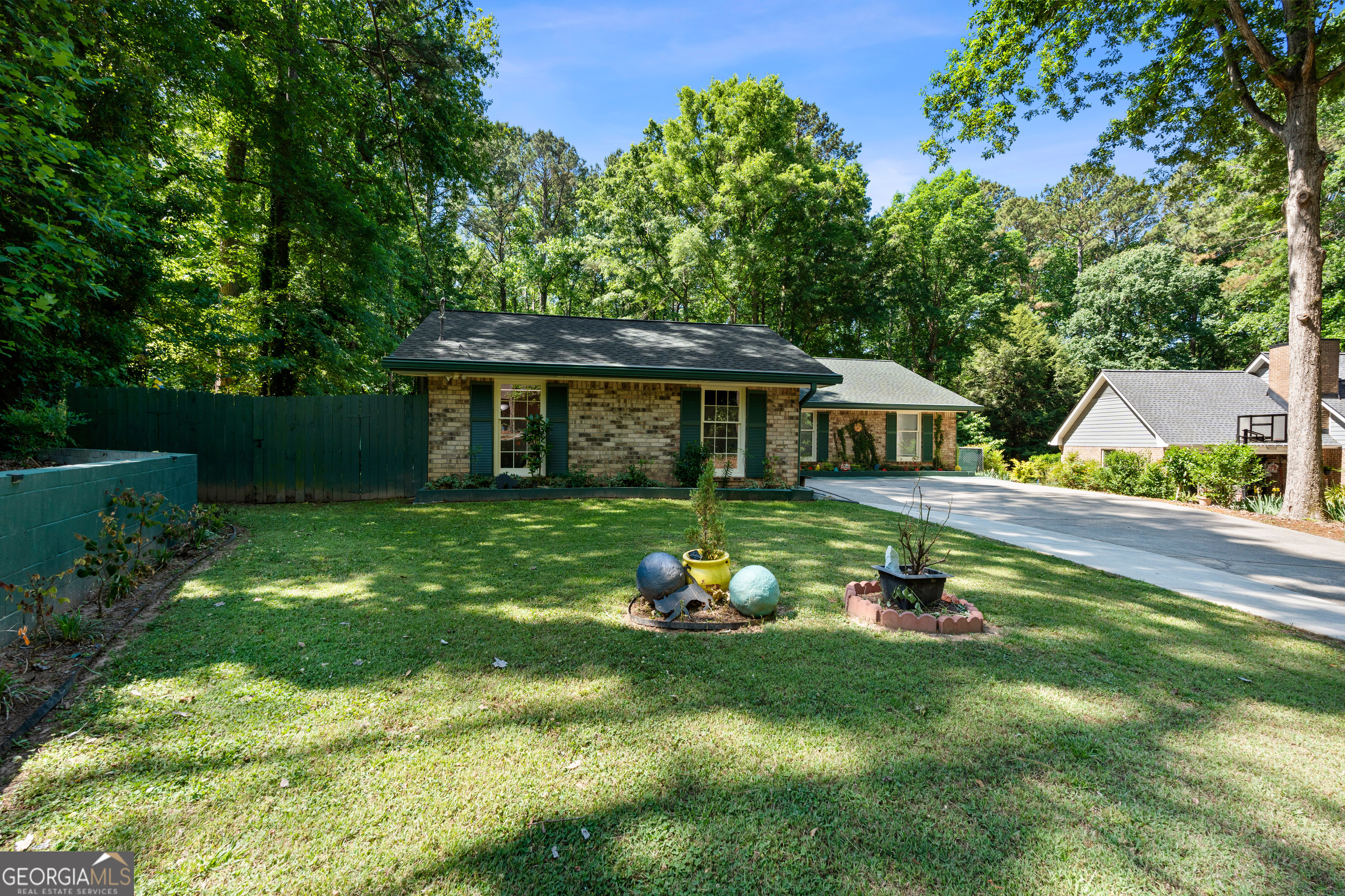 230 Ridge Road Tyrone, GA 30290 - Photo 42 of 47 a front view of a house with garden