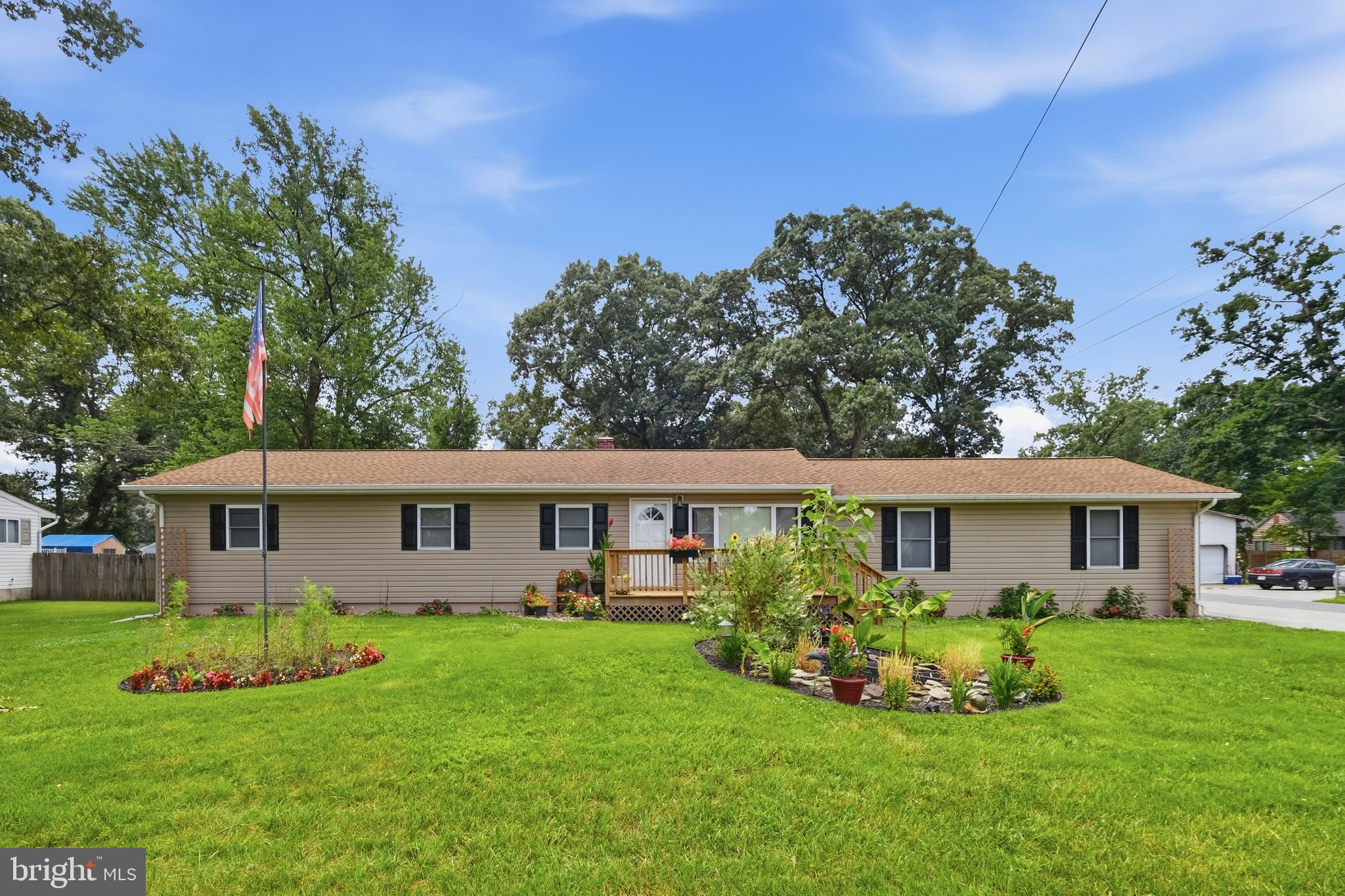 550 Sunset Knoll Road Pasadena, MD 21122 - Photo 1 of 7 Gallery Image 1