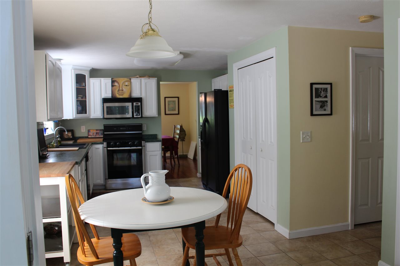 54 Hampton Street Concord, NH 03301 - Photo 11 of 21 Gallery Image 11