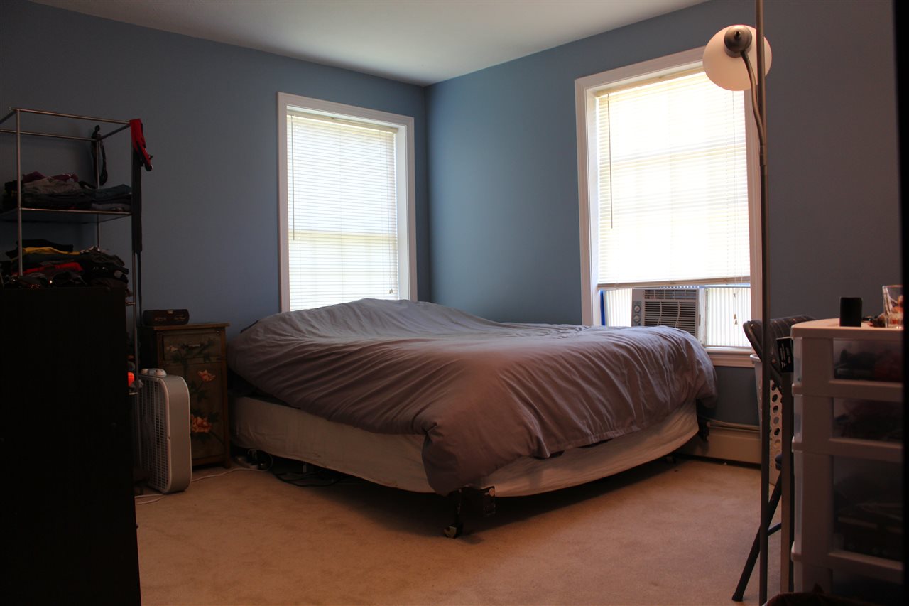 54 Hampton Street Concord, NH 03301 - Photo 12 of 21 Gallery Image 12