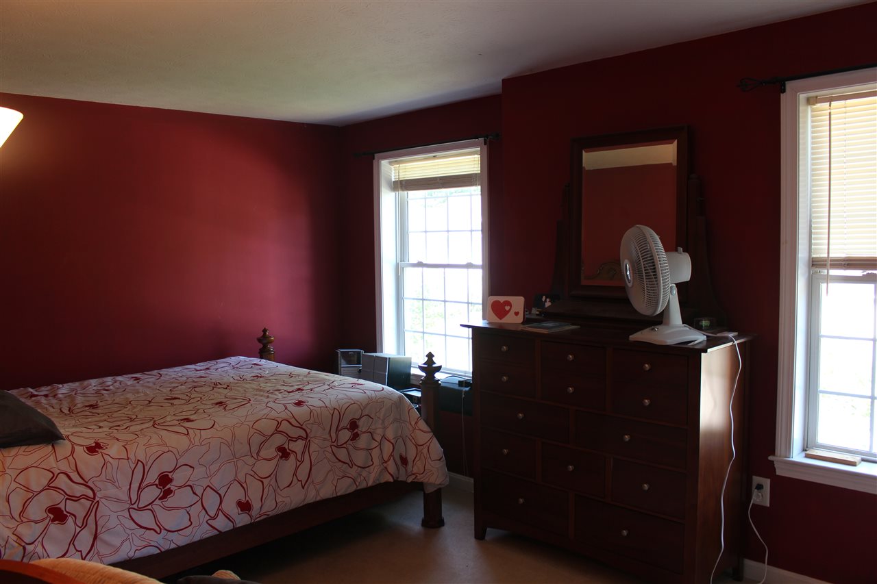 54 Hampton Street Concord, NH 03301 - Photo 15 of 21 Gallery Image 15