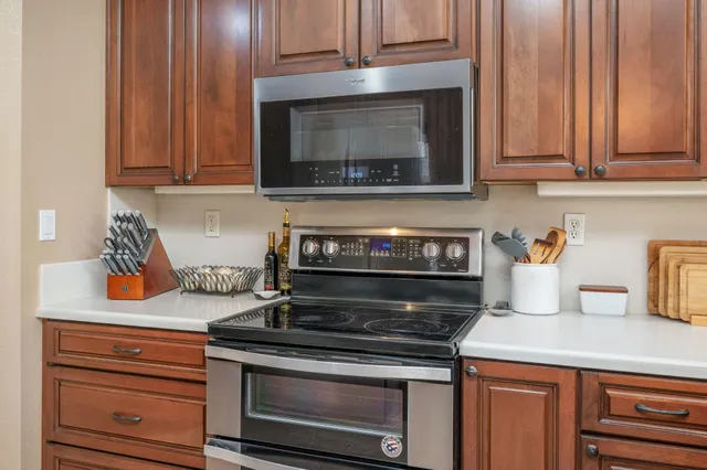 $499,900 | 554 Magnolia Lake Drive, DeFuniak Springs, FL 32433