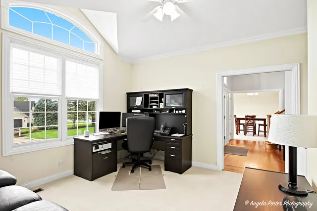 $624,900 | 9 Bordeaux Court, Oakwood Hills, IL 60013