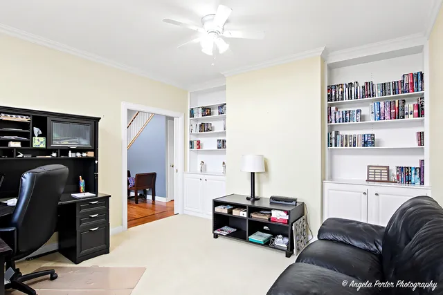 $624,900 | 9 Bordeaux Court, Oakwood Hills, IL 60013