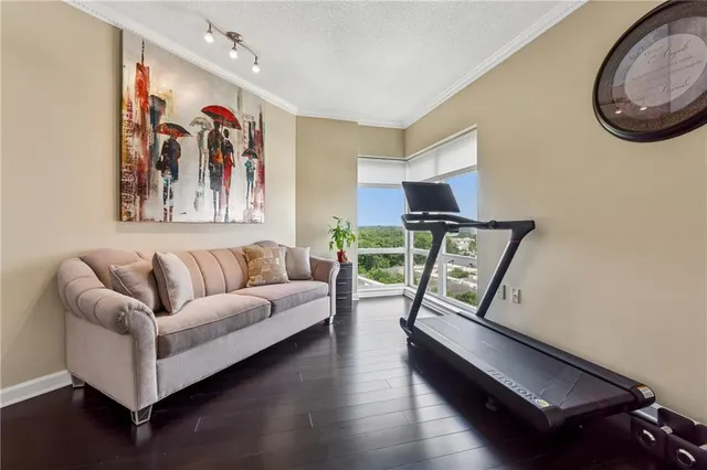 $335,000 | 3475 Oak Valley Road Northeast, Unit 980, Atlanta, GA 30326