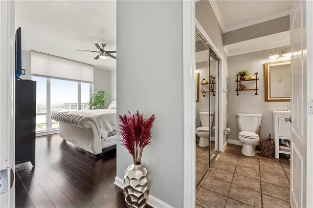 $335,000 | 3475 Oak Valley Road Northeast, Unit 980, Atlanta, GA 30326