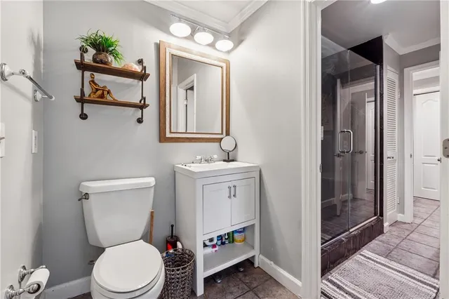 $335,000 | 3475 Oak Valley Road Northeast, Unit 980, Atlanta, GA 30326