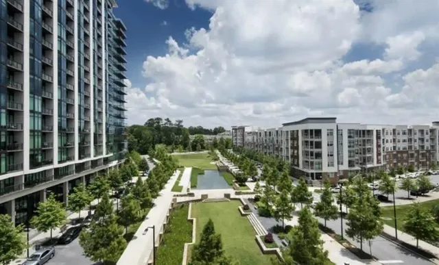 $335,000 | 3475 Oak Valley Road Northeast, Unit 980, Atlanta, GA 30326