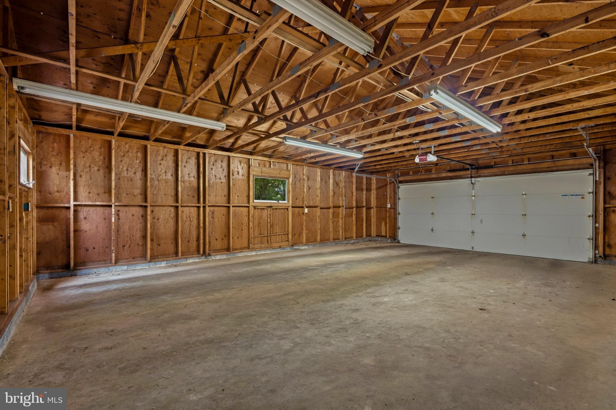 500 Walker Road Great Falls, VA 22066 - Photo 24 of 74 Gallery Image 24