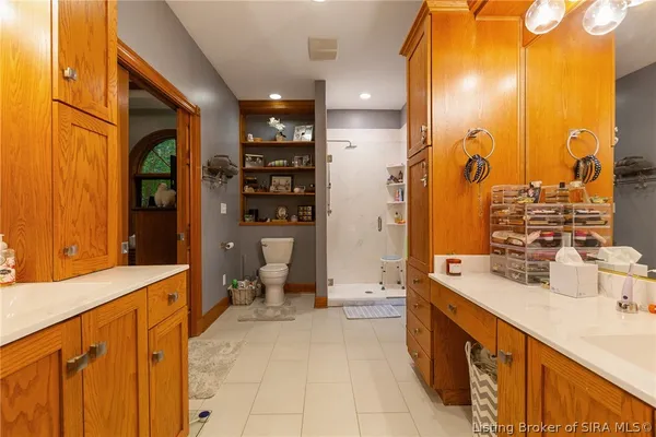 $825,000 | 16708 Clapp Road, Otisco, IN 47163