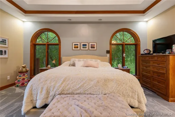 $825,000 | 16708 Clapp Road, Otisco, IN 47163