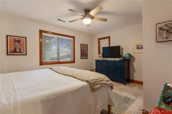 $825,000 | 16708 Clapp Road, Otisco, IN 47163