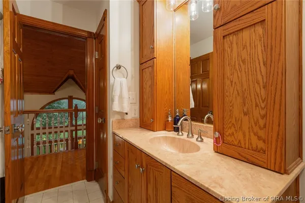 $825,000 | 16708 Clapp Road, Otisco, IN 47163