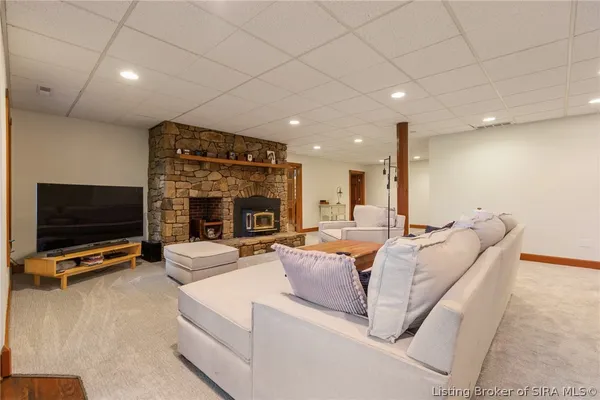 $825,000 | 16708 Clapp Road, Otisco, IN 47163