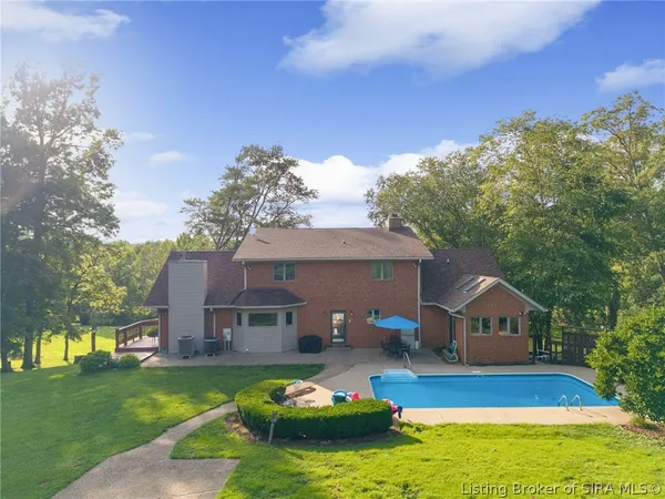 $825,000 | 16708 Clapp Road, Otisco, IN 47163