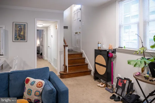 $2,200 | 420 1/2 North St Asaph Street, Alexandria, VA 22314