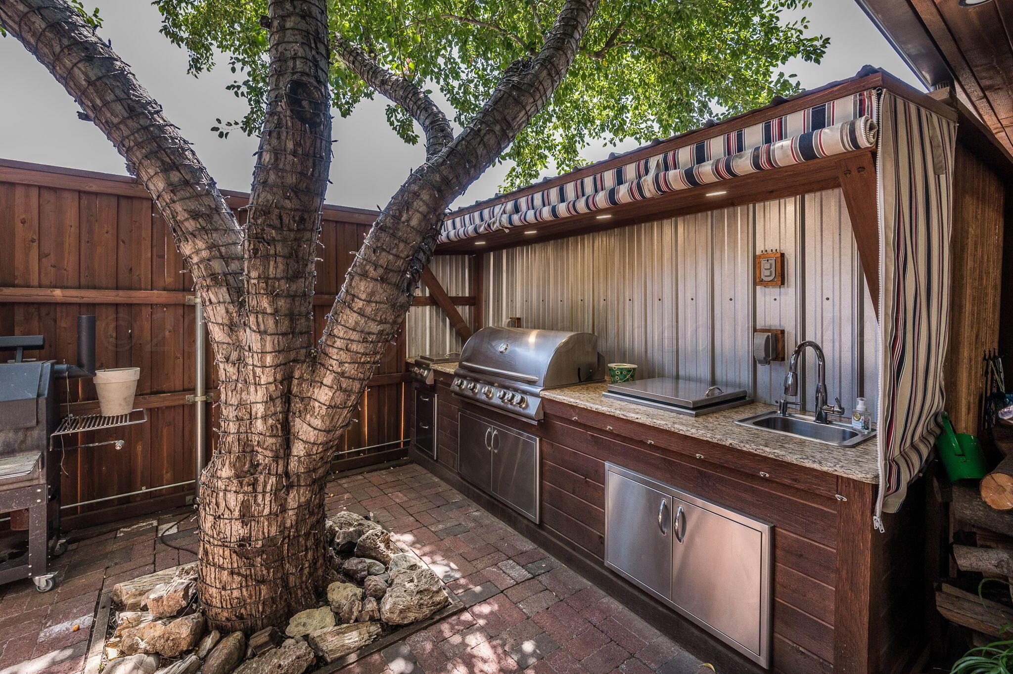 3518 Danbury Drive Amarillo, TX 79109 - Photo 54 of 59 Outdoor Kitchen