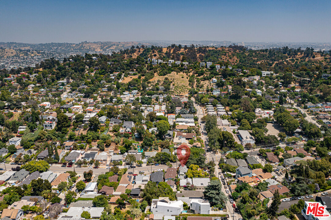 2105 Echo Park Avenue Los Angeles, CA 90026 - Photo 27 of 31 an aerial view of multiple house