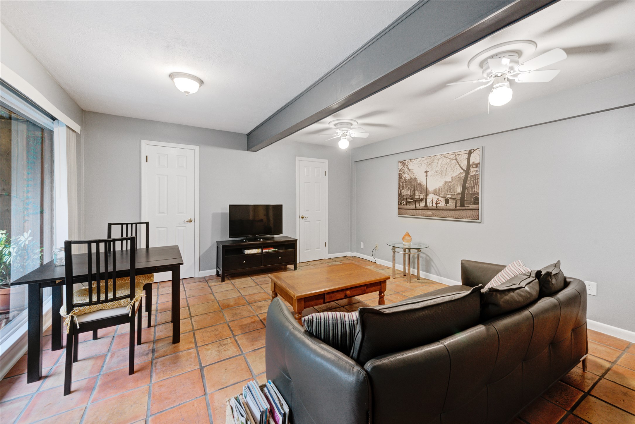 4010 Mandell Street Houston, TX 77006 - Photo 11 of 28