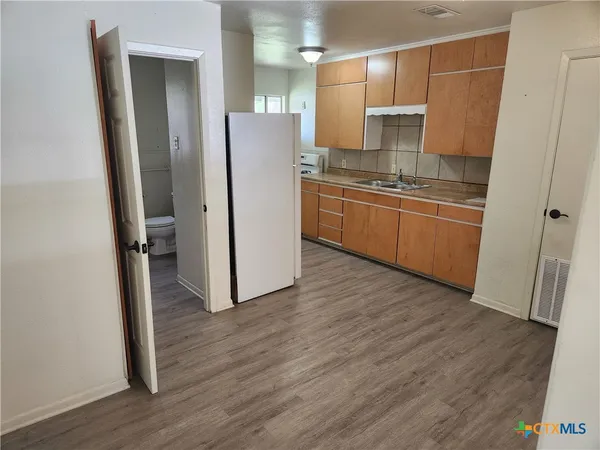 $850 | 1802 West Avenue H, Unit D, Temple, TX 76504