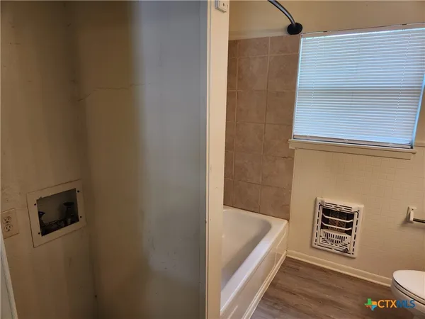 $850 | 1802 West Avenue H, Unit D, Temple, TX 76504