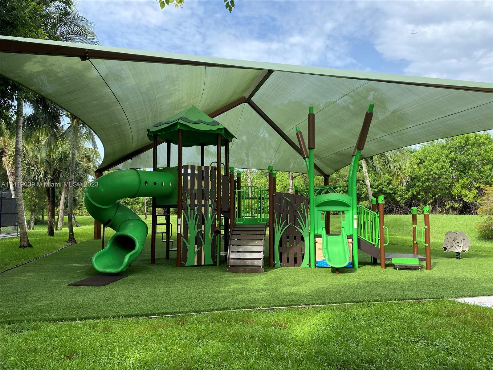 7982 Northwest 109th Lane Parkland, FL 33076 - Photo 71 of 71 a view of a backyard