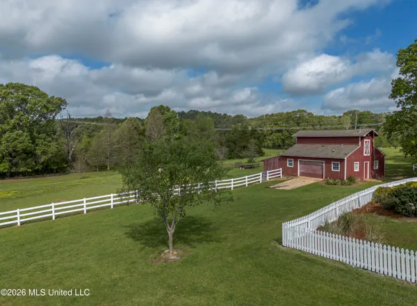 $829,000 | 154 Oakdale Road, Madison, MS 39110