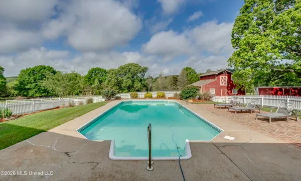 $829,000 | 154 Oakdale Road, Madison, MS 39110