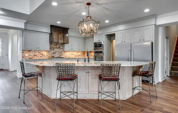 $829,000 | 154 Oakdale Road, Madison, MS 39110