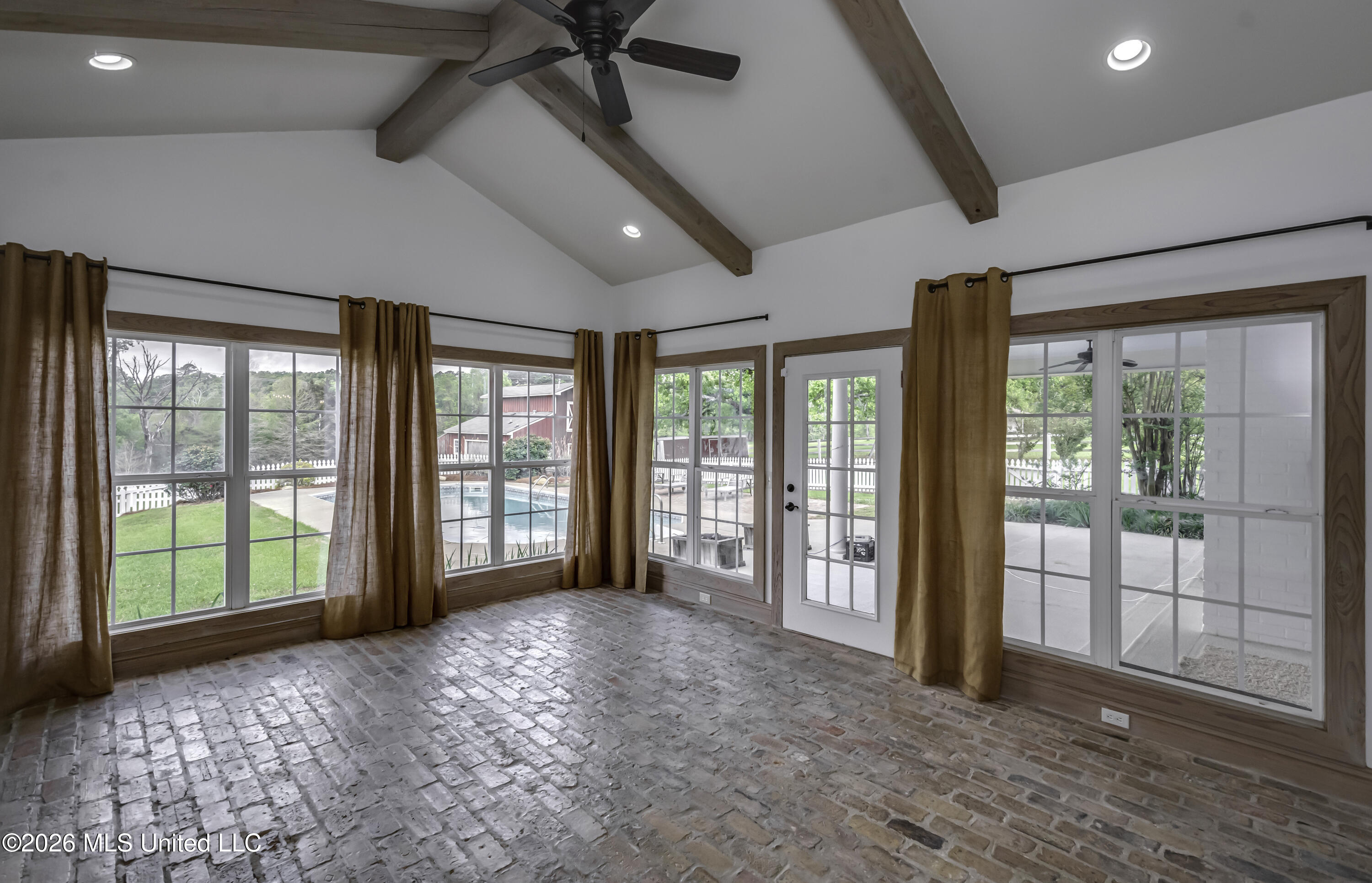 154 Oakdale Road Madison, MS 39110 - Photo 29 of 92 154 Oakdale--57