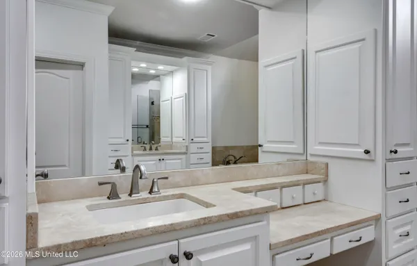 $829,000 | 154 Oakdale Road, Madison, MS 39110