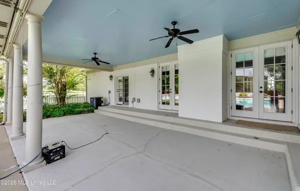 $829,000 | 154 Oakdale Road, Madison, MS 39110