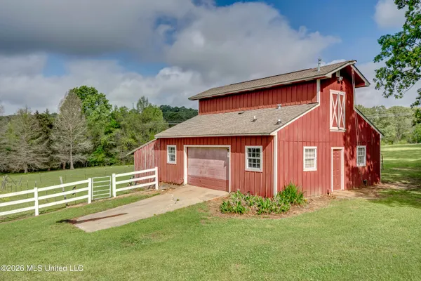 $829,000 | 154 Oakdale Road, Madison, MS 39110