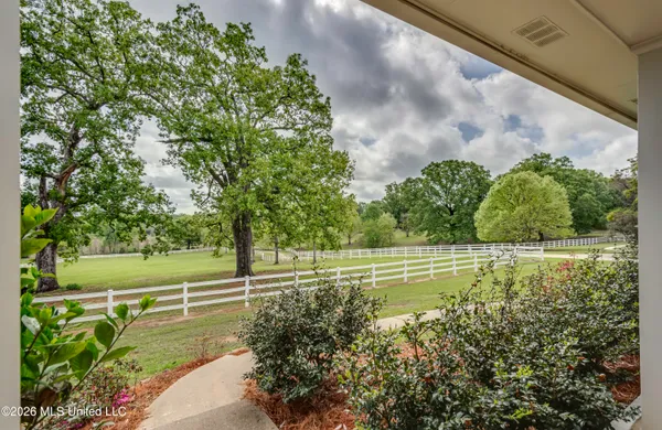 $829,000 | 154 Oakdale Road, Madison, MS 39110