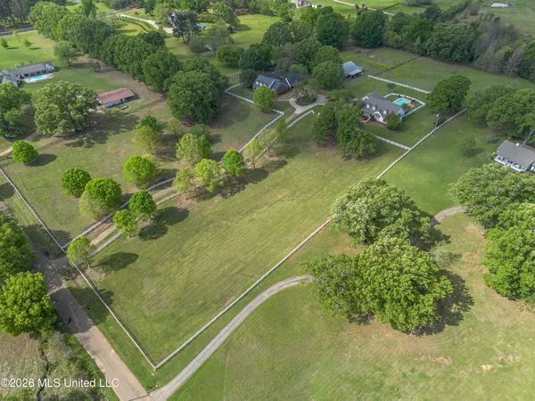 $829,000 | 154 Oakdale Road, Madison, MS 39110
