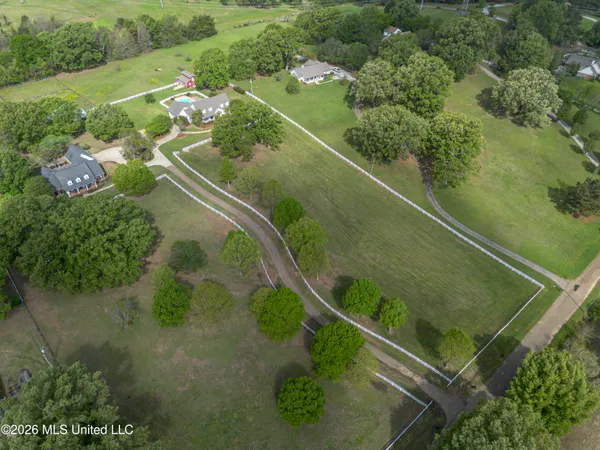 $829,000 | 154 Oakdale Road, Madison, MS 39110